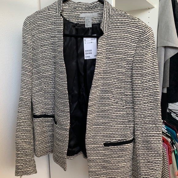 Blazer - Picture 1 of 3